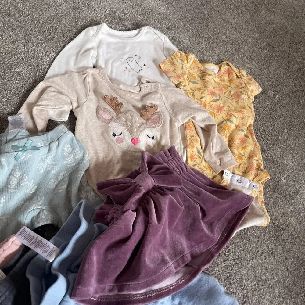 12M Girls kids Clothing Bundle - Leggings, Onesies, Skirt lot of baby clothes